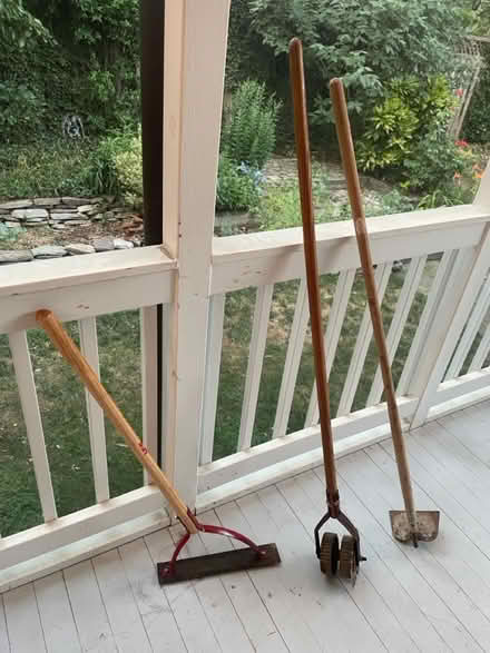 Photo of free Garden tools (Upper NW) #1