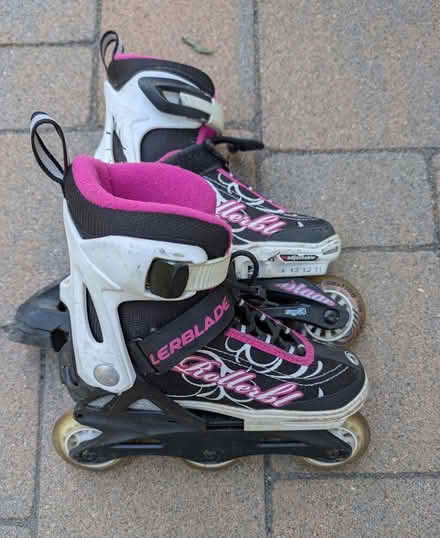 Photo of free Girls Adjustable Rollerbladds (Poughquag) #1