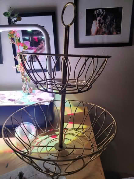 Photo of free gold metal 2 tier fruit bowl (near lowell general maincampus) #1