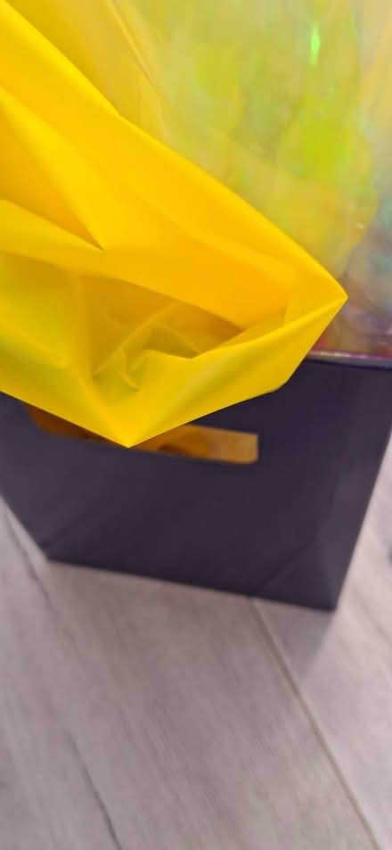 Photo of free Handheld flower display box (IP3) #3