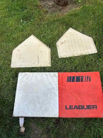 Photo of free Baseball bases (Aurora SW) #1