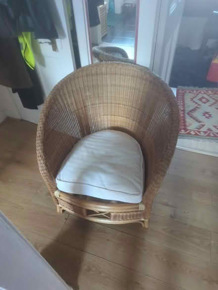 Photo of free Wicker chair (19 halbert Street G41 3TT) #1