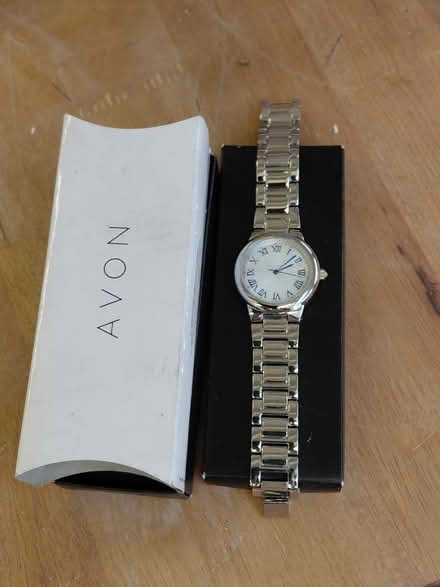 Photo of free Quartz watch. Needs battery (Pinkneys Green SL6) #1