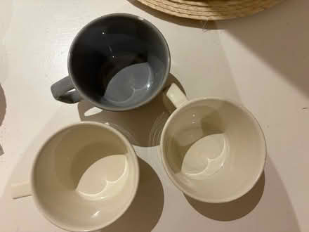 Photo of free H&M mugs (Earls Court) #1