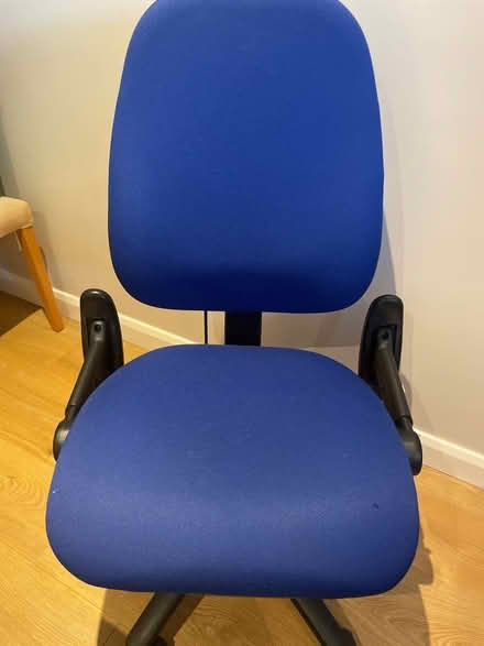 Photo of free Office desk chair (Cheshunt EN8) #3