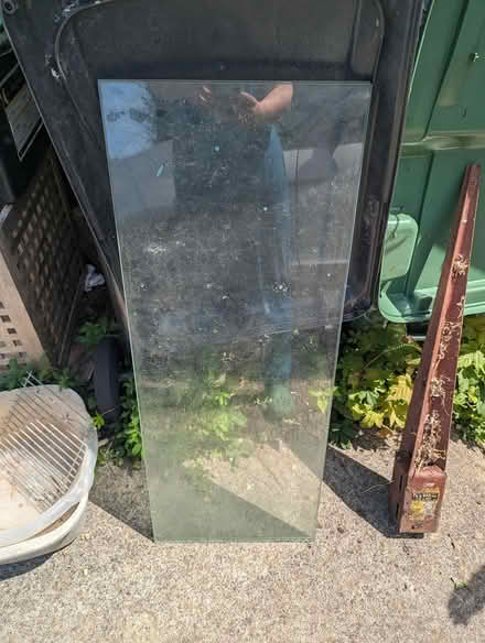 Photo of free 2 sheets of glass (BS7) #1