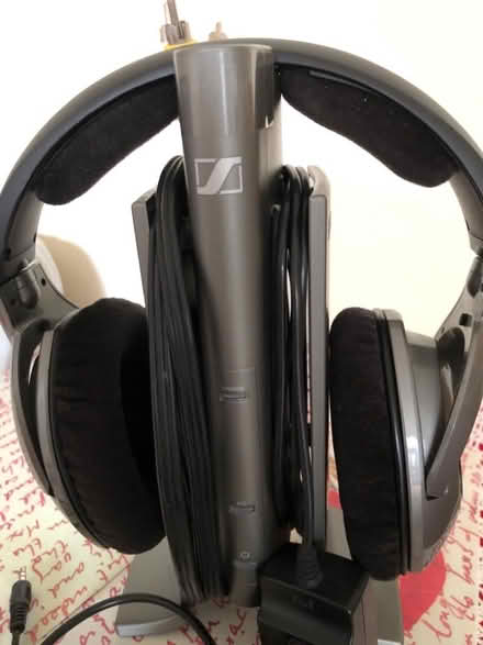 Photo of free Headphones (Stoneferry HU7) #1