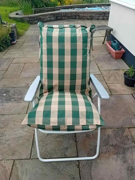 Photo of free reclining padded garden chair (Morecambe LA4) #1