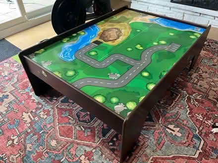 Photo of free Play table (L5J2H2) #1