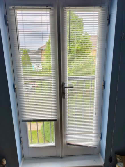 Photo of free White slatted blinds (south Harlow) #1