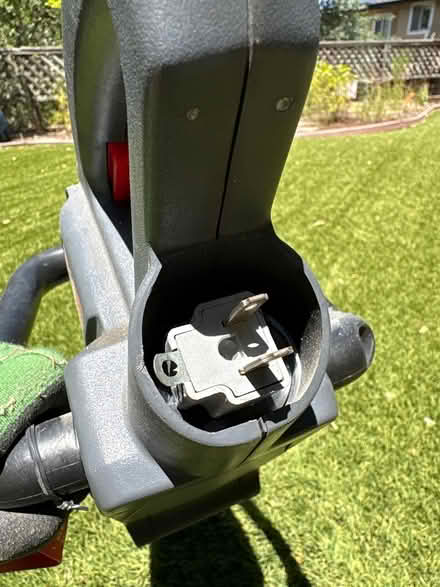 Photo of free Electric Hedge Trimmer (Highland Ave, RWC) #3