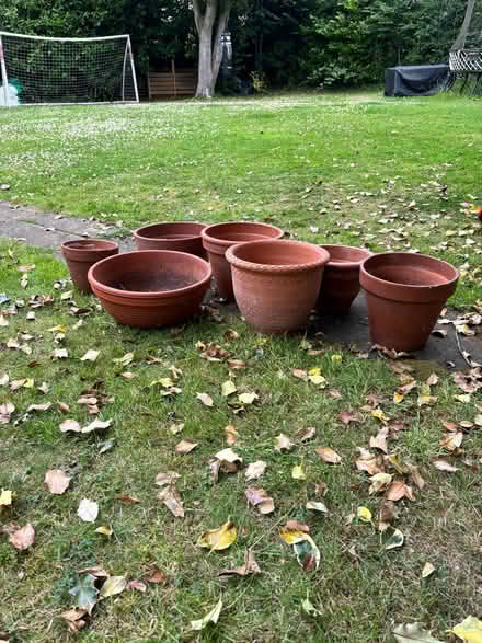 Photo of free Selection of plant pots (Edwalton NG12) #1