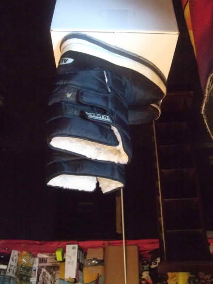 Photo of free Moon boots (Havering Grange RM1) #1