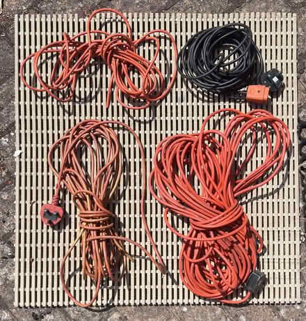 Photo of free Garden mains cables (Fords Farm RG31) #1