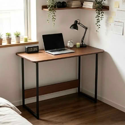 Photo of Study desk/small dining table (Harold Wood RM3) #1