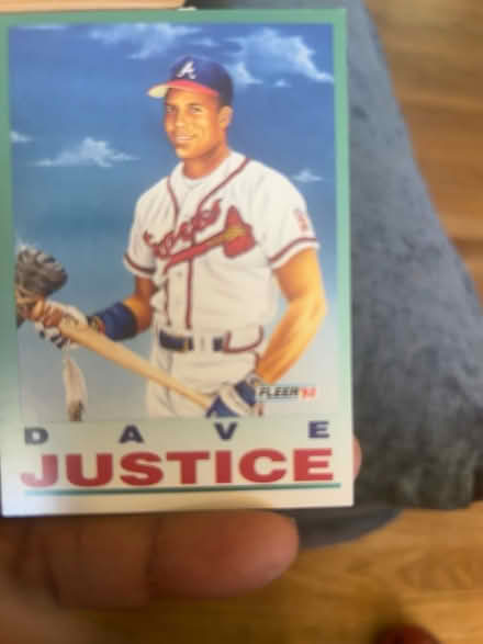 Photo of free Box of 1992 baseball cards (Redmond) #4
