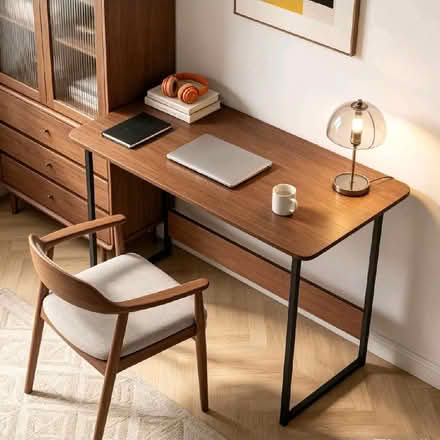 Photo of Study desk/small dining table (Harold Wood RM3) #2
