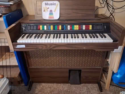 Photo of free Vintage Genie organ (greene, ny) #1