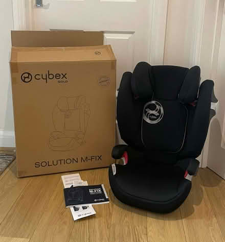 Photo of free Car seat suitable for child 15-36kg (3-12 years) (Whitegrove RG42) #1
