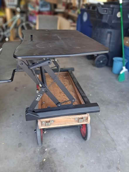 Photo of free Standing Desk converter (tramway/4 hills road) #1