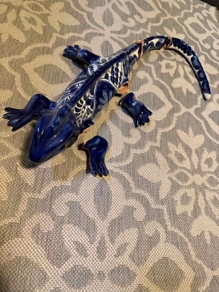 Photo of free Broken ceramic lizard (repairable) (16th st hts dc) #2