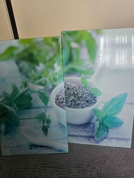 Photo of free Glass chopping boards, cutlery tray (IG1) #2