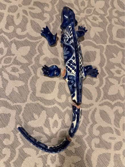 Photo of free Broken ceramic lizard (repairable) (16th st hts dc) #1