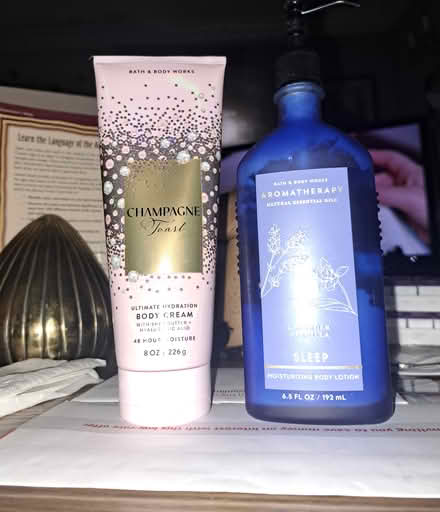 Photo of free 2 Lotions from Bath & Body Works (Brightwood-Takoma) #1