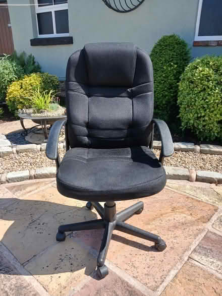 Photo of free Large Padded Office Chair (Southport, PR9) #2