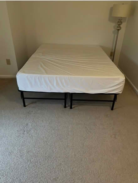 Photo of free Queen bed from guest room (Warrington, Pa) #1