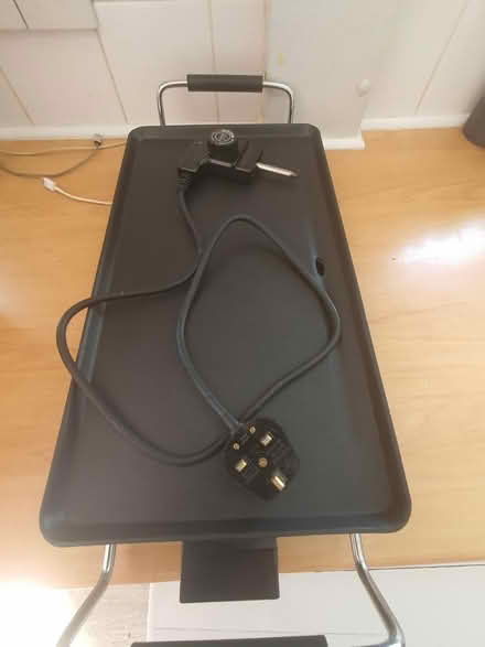 Photo of free electric fryer (S2 wybourn) #1