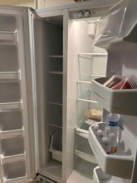 Photo of free GE White Refrigerator (Davie, FL) #2