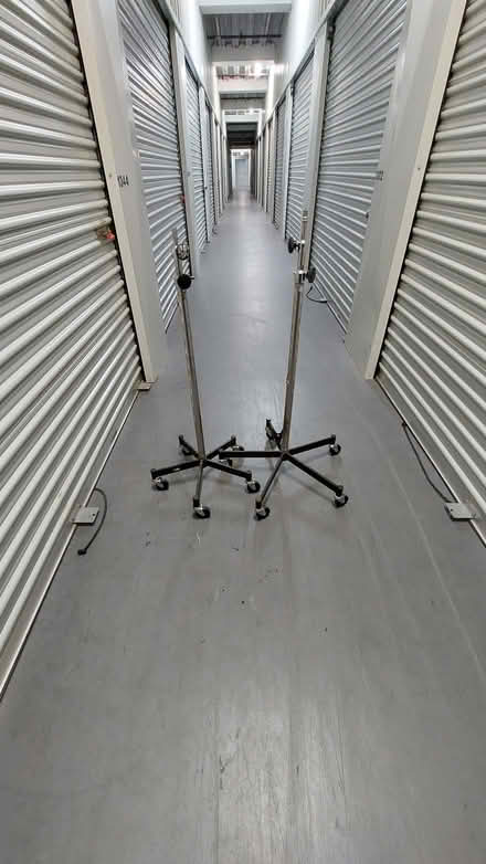 Photo of free Light Stands (94015) #2