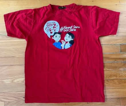 Photo of free Nggak Sara T Boys XL Men S (Upper East Side) #1