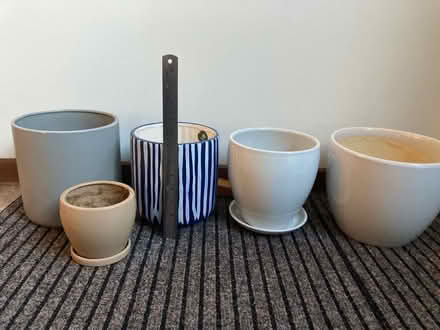 Photo of free Ceramic indoor plant holders (Griffith ACT) #1