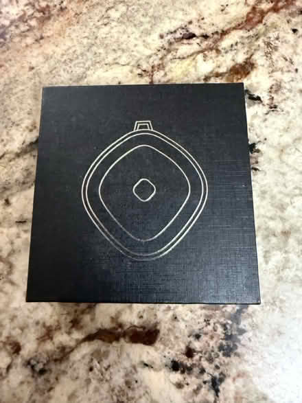 Photo of free Portable Air Purifier Necklace (Erin Mills&QEW) #2