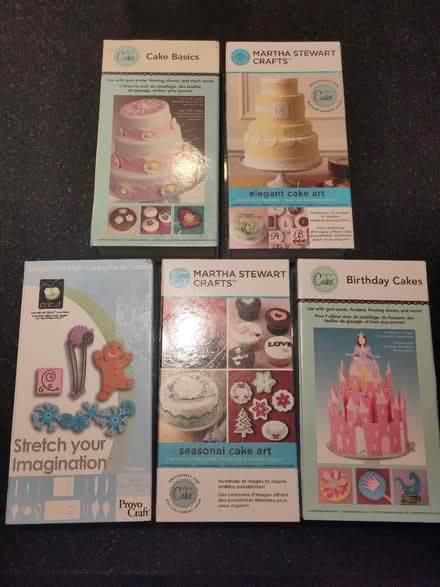 Photo of free Cricut Cartridges: Cake Decor (Little Kingshill HP16) #1