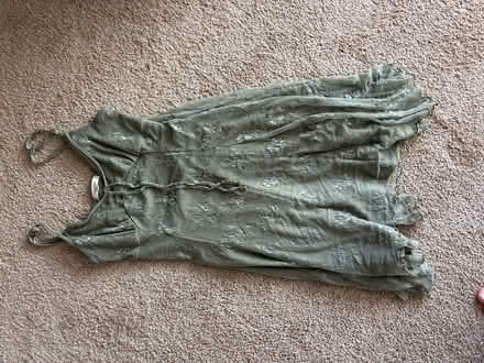 Photo of free woman’s clothing (frederick) #3