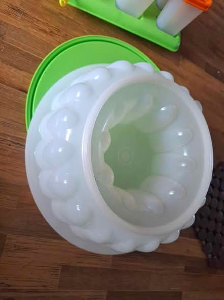 Photo of free Tupperware Jellymould (Clementi / Sunset Way) #1