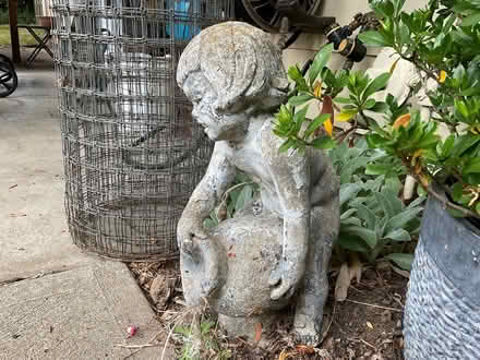 Photo of free Pond statue (Tigard, Oregon) #1