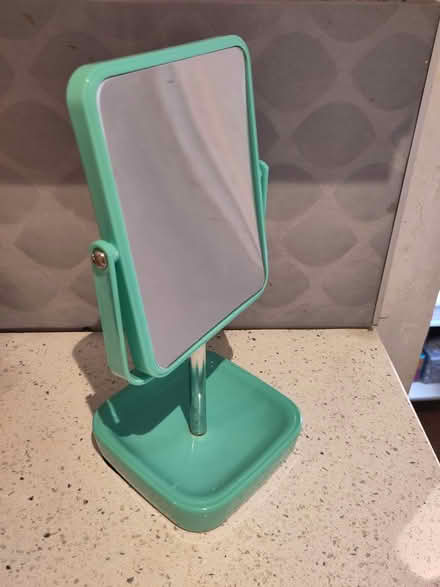 Photo of free Small reversible bathroom mirror (L1 Liverpool City Centre) #2