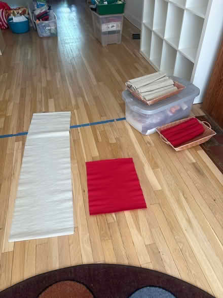 Photo of free 5 Placemats and 8 runners (Park Slope, Brooklyn) #1