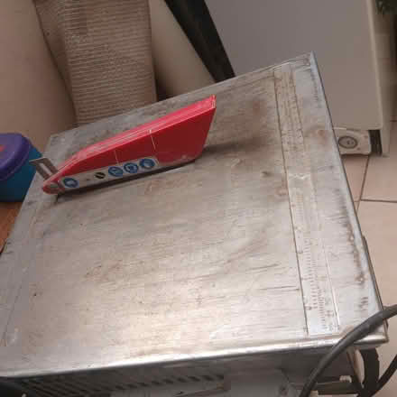 Photo of free Wicke electrical tile cuttee (Rm1 4sh) #3