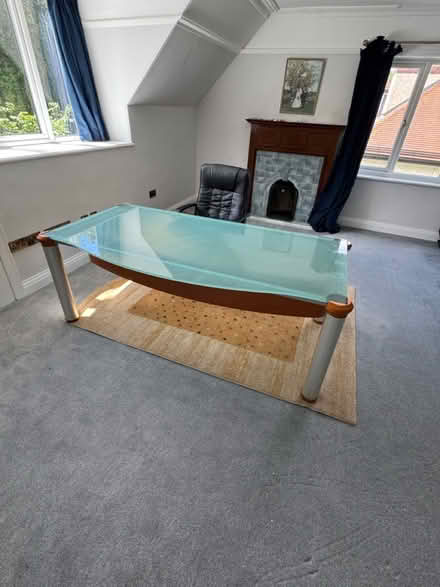 Photo of free Executive desk (Nether Green S11) #2