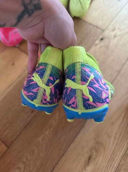 Photo of free Puma football boots (ME10) #2