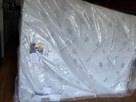 Photo of free King size mattress (SY8) #1
