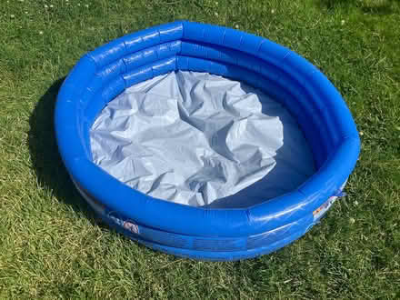Photo of free Paddling pool (Harrow HA2) #1