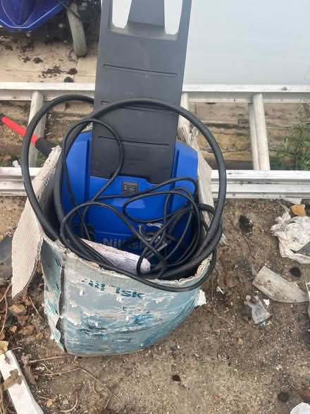 Photo of free Pressure washer (TW19) #3