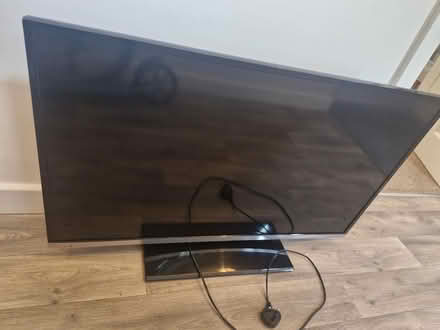 Photo of free JVC TV with DVD player (Kendal LA9) #1