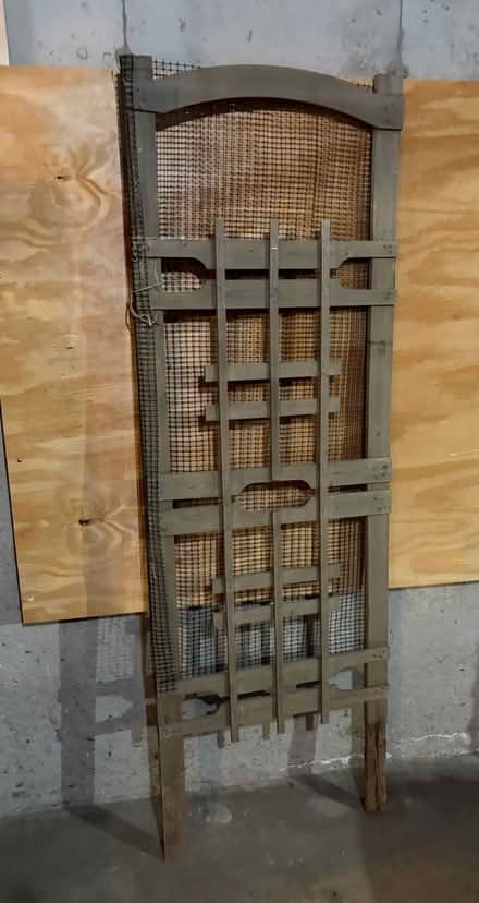 Photo of free Wooden trellis (Glastonbury Center) #1